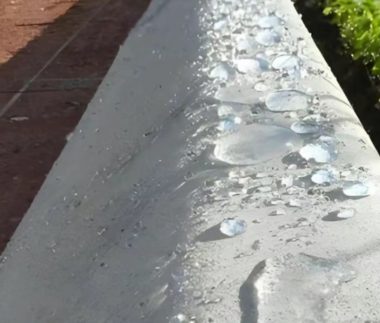 上思硅烷浸渍涂料在混凝土保护中的应用